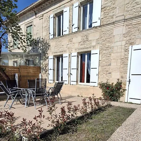 Pierres D'estuaire Holiday home *